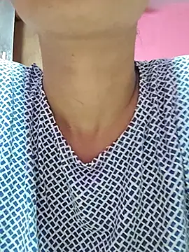 Snapshot of Zoya_Gi chatting on November 2025 10:10:02 AM Zoya Gi online show from November 2025 10:10:02 AM