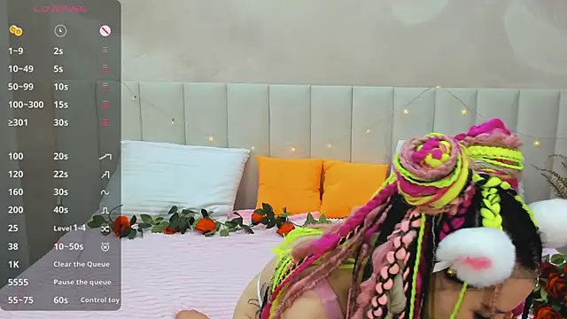 Lina Moony online show from December 2025 01:55:02 AM