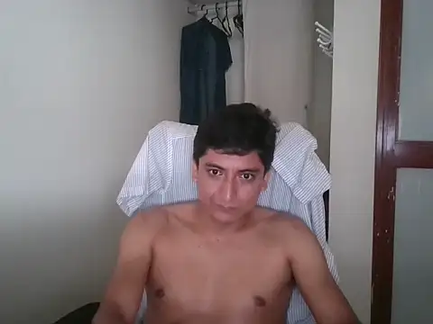 Snapshot of romdem chatting on November 2025 05:02:01 PM romdem online show from November 2025 05:02:01 PM