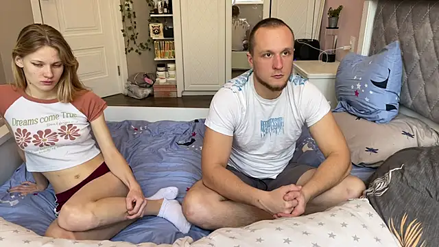 Daisy Couple online show from January 2026 07:34:01 AM