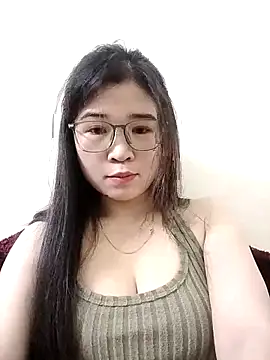 Snapshot of hoa-honggai chatting on November 2025 10:21:01 PM hoa-honggai online show from November 2025 10:21:01 PM