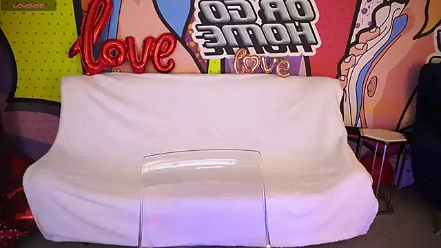 LadyChanelll online show from February 2026 02:13:02 PM