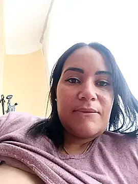 Snapshot of sol3ex chatting on November 2025 03:12:02 PM sol3ex online show from November 2025 03:12:02 PM