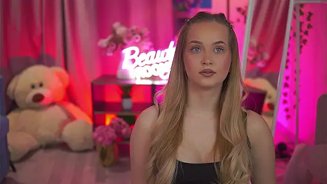 ElyssawetXX online show from February 2026 07:26:01 PM