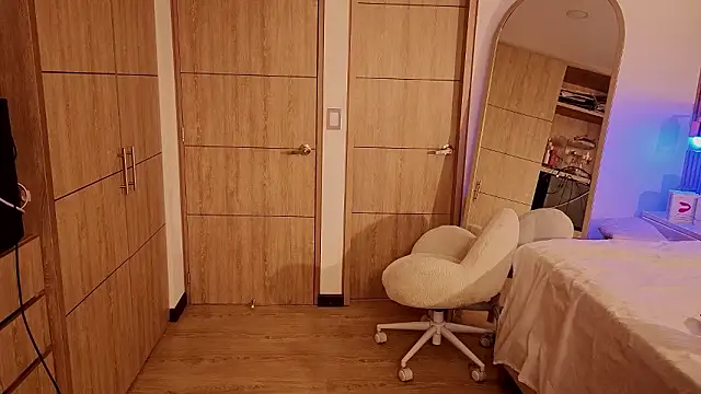 Snapshot of Iamnyxy chatting on February 2026 11:06:02 AM Iamnyxy online show from February 2026 11:06:02 AM