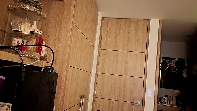 Iamnyxy online show from March 2026 01:00:01 PM