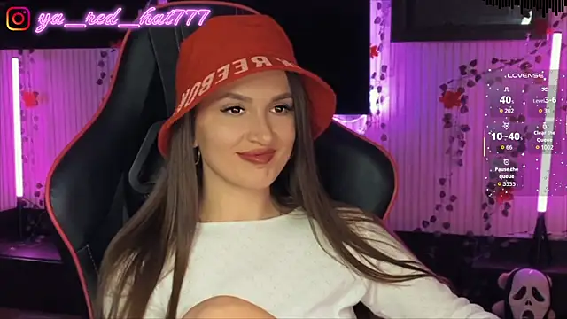 -RED HAT- online show from April 2026 05:21:01 PM