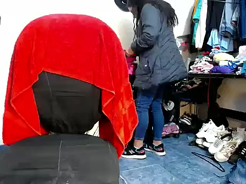 Snapshot of Tiff_Dirty69 chatting on January 2026 10:46:01 PM Tiff Dirty69 online show from January 2026 10:46:01 PM