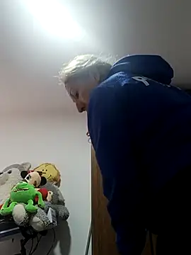 chrystal sl852 online show from February 2026 12:11:01 PM