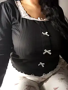 Sara90wa online show from February 2026 10:48:02 PM