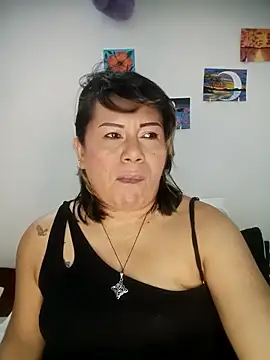 Snapshot of angi_daw chatting on June 2026 03:46:01 AM angi daw online show from June 2026 03:46:01 AM