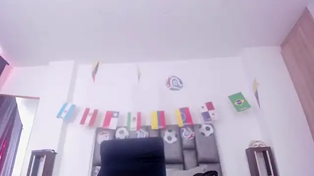 sarahhernandez online show from July 2026 03:26:02 PM