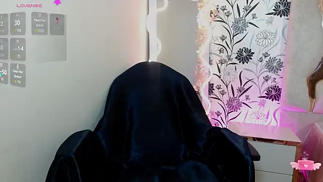 Snapshot of Joselyn_tay chatting on January 2026 11:45:02 AM Joselyn tay online show from January 2026 11:45:02 AM