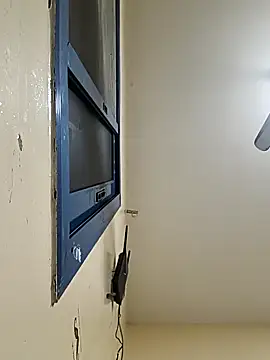 Snapshot of Hamoudy50 chatting on November 2025 06:30:01 PM Hamoudy50 online show from November 2025 06:30:01 PM