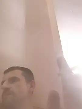 Snapshot of TwardyKierowca chatting on November 2025 02:00:02 AM TwardyKierowca online show from November 2025 02:00:02 AM