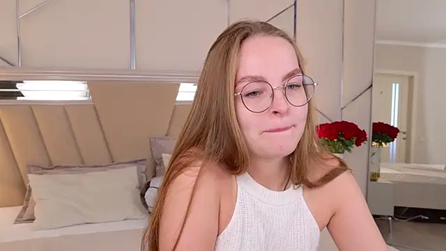 MadisonSmitt online show from July 2026 05:02:02 AM