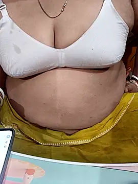 Snapshot of Kajal-585 chatting on February 2026 10:14:01 PM Kajal-585 online show from February 2026 10:14:01 PM