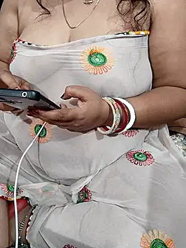 Snapshot of Kajal-585 chatting on February 2026 07:10:02 PM Kajal-585 online show from February 2026 07:10:02 PM