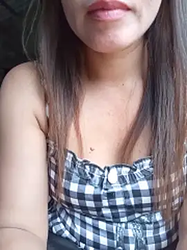 Lyly sexyy online show from June 2026 10:47:02 AM