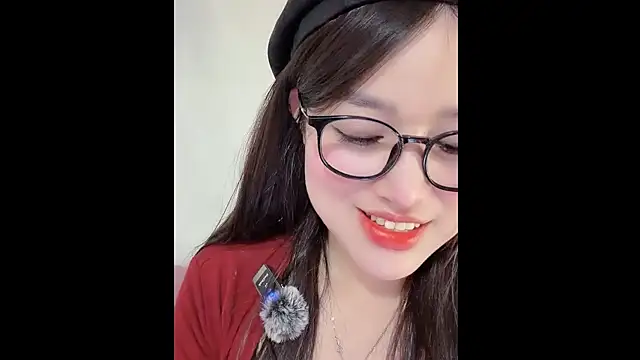 MiCandy-Lovee online show from November 2025 06:24:02 AM