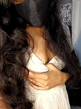 Angelic Princess online show from November 2025 04:50:02 AM