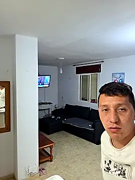 7milo online show from April 2026 07:58:01 PM