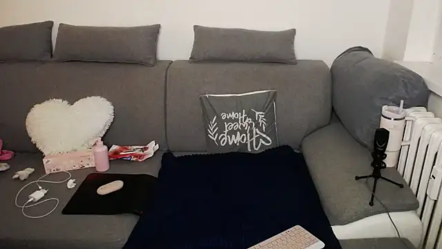 Snapshot of LolaSweetButPsycho7 chatting on February 2026 07:29:01 PM LolaSweetButPsycho7 online show from February 2026 07:29:01 PM