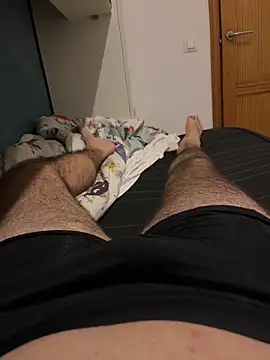 Yannick04 online show from November 2025 01:38:01 AM