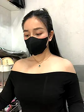 Snapshot of Tina_2k3 chatting on December 2025 06:54:02 AM Tina 2k3 online show from December 2025 06:54:02 AM