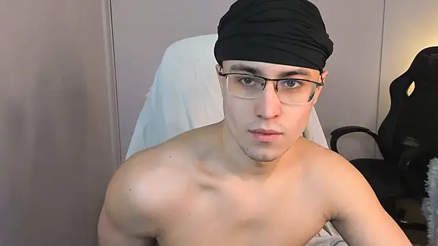 JacobBrat online show from February 2026 09:02:01 PM