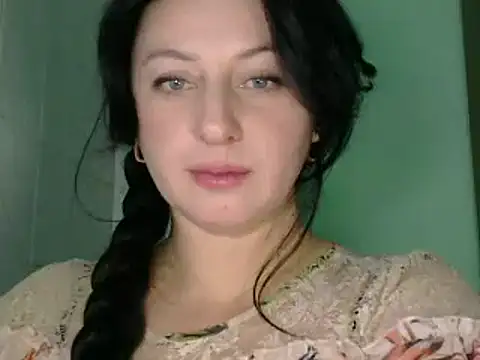 Snapshot of MelinaAx chatting on February 2026 09:41:01 PM MelinaAx online show from February 2026 09:41:01 PM