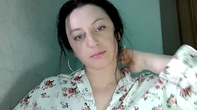 Snapshot of MelinaAx chatting on March 2026 09:24:02 AM MelinaAx online show from March 2026 09:24:02 AM