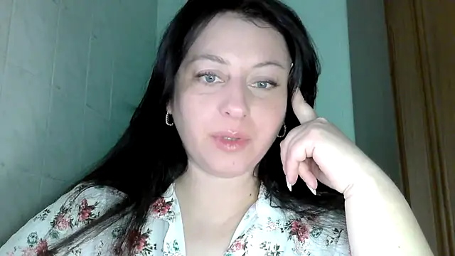 Snapshot of MelinaAx chatting on March 2026 09:14:01 AM MelinaAx online show from March 2026 09:14:01 AM