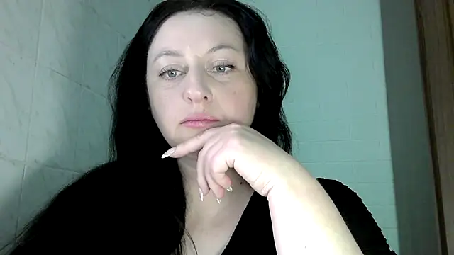 Snapshot of MelinaAx chatting on April 2026 07:29:01 PM MelinaAx online show from April 2026 07:29:01 PM
