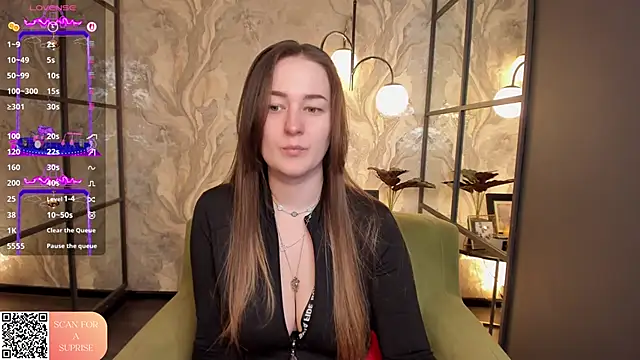 EmmaBloomm online show from May 2026 11:34:01 PM