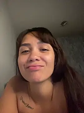 carolsapequinha online show from May 2026 04:06:02 AM