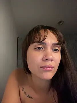 carolsapequinha online show from May 2026 04:31:01 AM