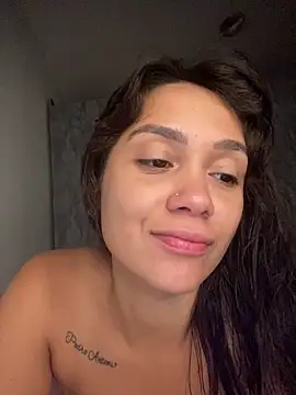 carolsapequinha online show from May 2026 11:06:01 AM