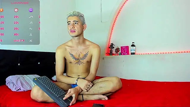 kaiborman00 online show from March 2026 03:03:02 AM