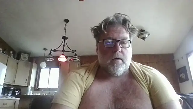 Snapshot of Joshc405 chatting on May 2026 03:28:02 PM Joshc405 online show from May 2026 03:28:02 PM