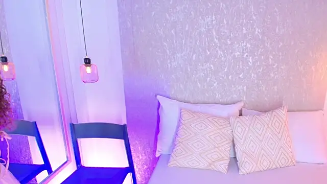 Martina 077 online show from March 2026 04:50:02 PM