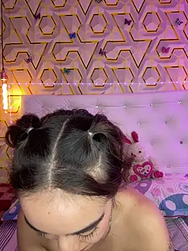 Snapshot of MelanyyJhonson15 chatting on March 2026 05:19:01 AM MelanyyJhonson15 online show from March 2026 05:19:01 AM