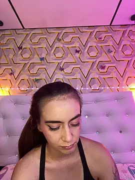 Snapshot of MelanyyJhonson15 chatting on March 2026 02:33:02 AM MelanyyJhonson15 online show from March 2026 02:33:02 AM