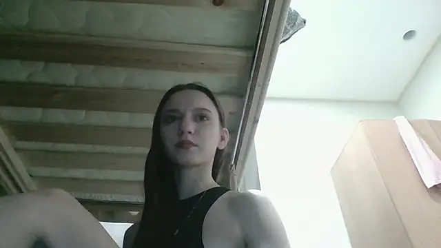 Snapshot of AlineZex chatting on November 2025 09:13:01 PM AlineZex online show from November 2025 09:13:01 PM