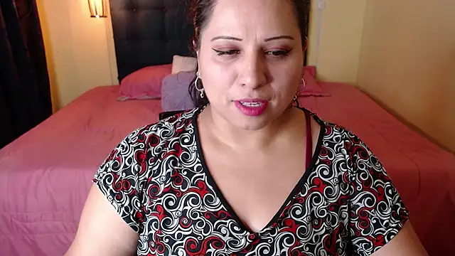 Catalinajane1 online show from May 2026 07:32:01 PM