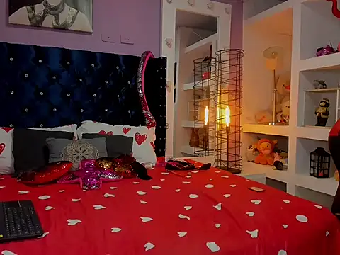 Zaira sofiaa online show from December 2025 01:57:02 AM