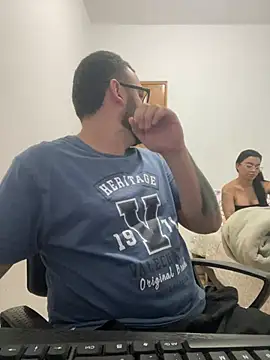 julianlondo111 online show from March 2026 04:51:01 AM