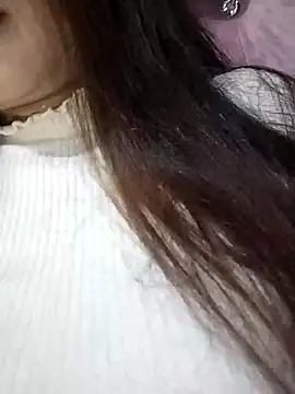 Snapshot of MysaLy2k chatting on December 2025 01:57:02 AM MysaLy2k online show from December 2025 01:57:02 AM