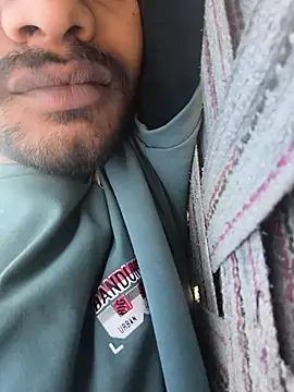 Ritik143jhil online show from December 2025 11:06:02 AM