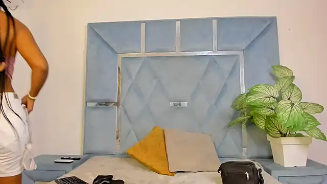 Snapshot of Kymasm chatting on February 2026 12:55:01 PM Kymasm online show from February 2026 12:55:01 PM